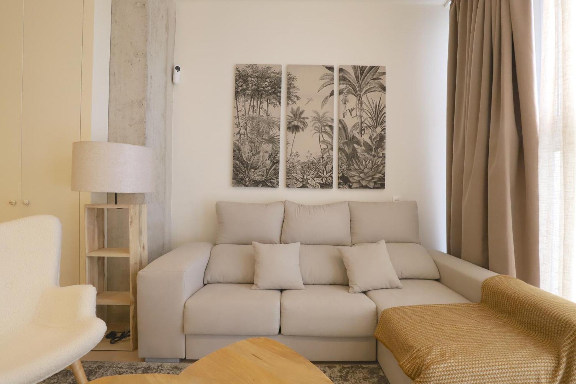 Apartamentos Orilla Del Bernabeu Madrid Exterior foto
